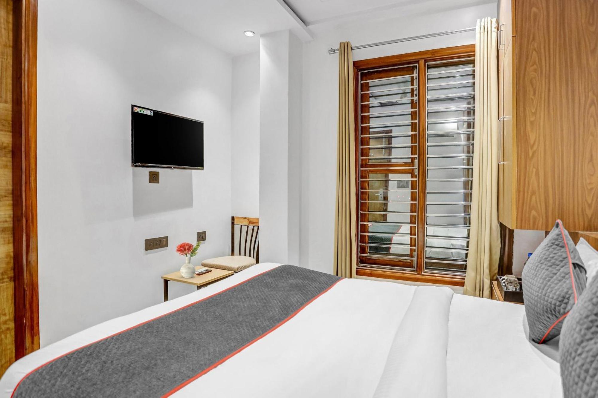 דלהי Capital O Hotel Moody Inn מראה חיצוני תמונה